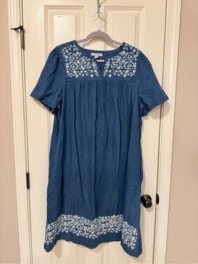 Go Softly Denim Mumu Patio Dress Size Large with Pockets Like New